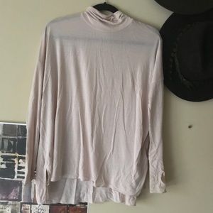 Lightweight Turtle Neck